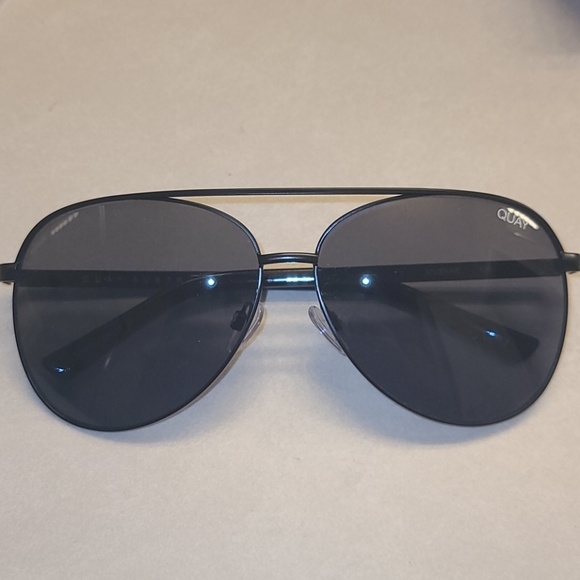Quay Aviator Sunglasses - Picture 2 of 8